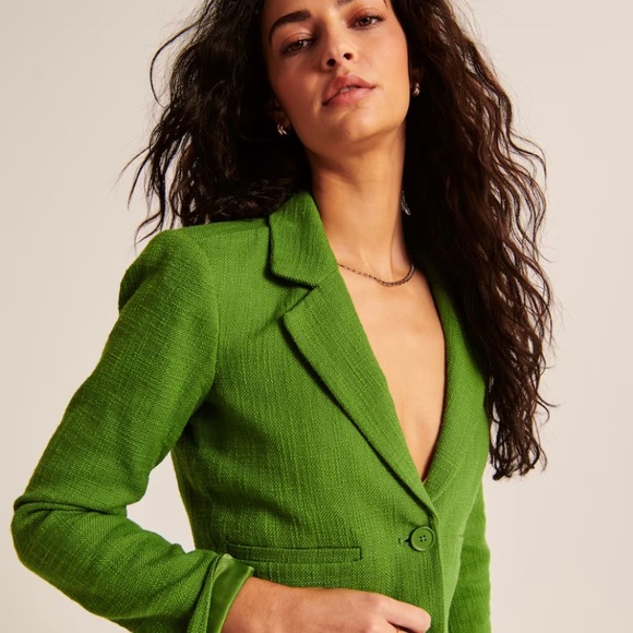 Abercrombie & Fitch // Cropped Tweed Blazer (L - White) *NWT* (Discontinued) - Picture 12 of 14